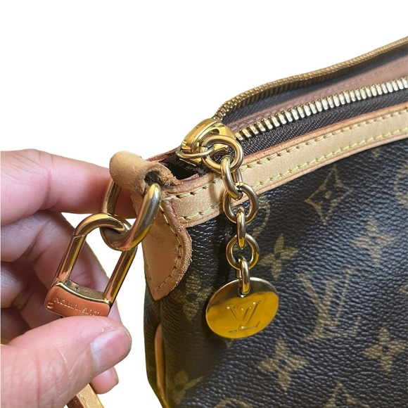 Louis Vuitton Palermo PM Monogram Shoulder bag - Picture 4 of 10